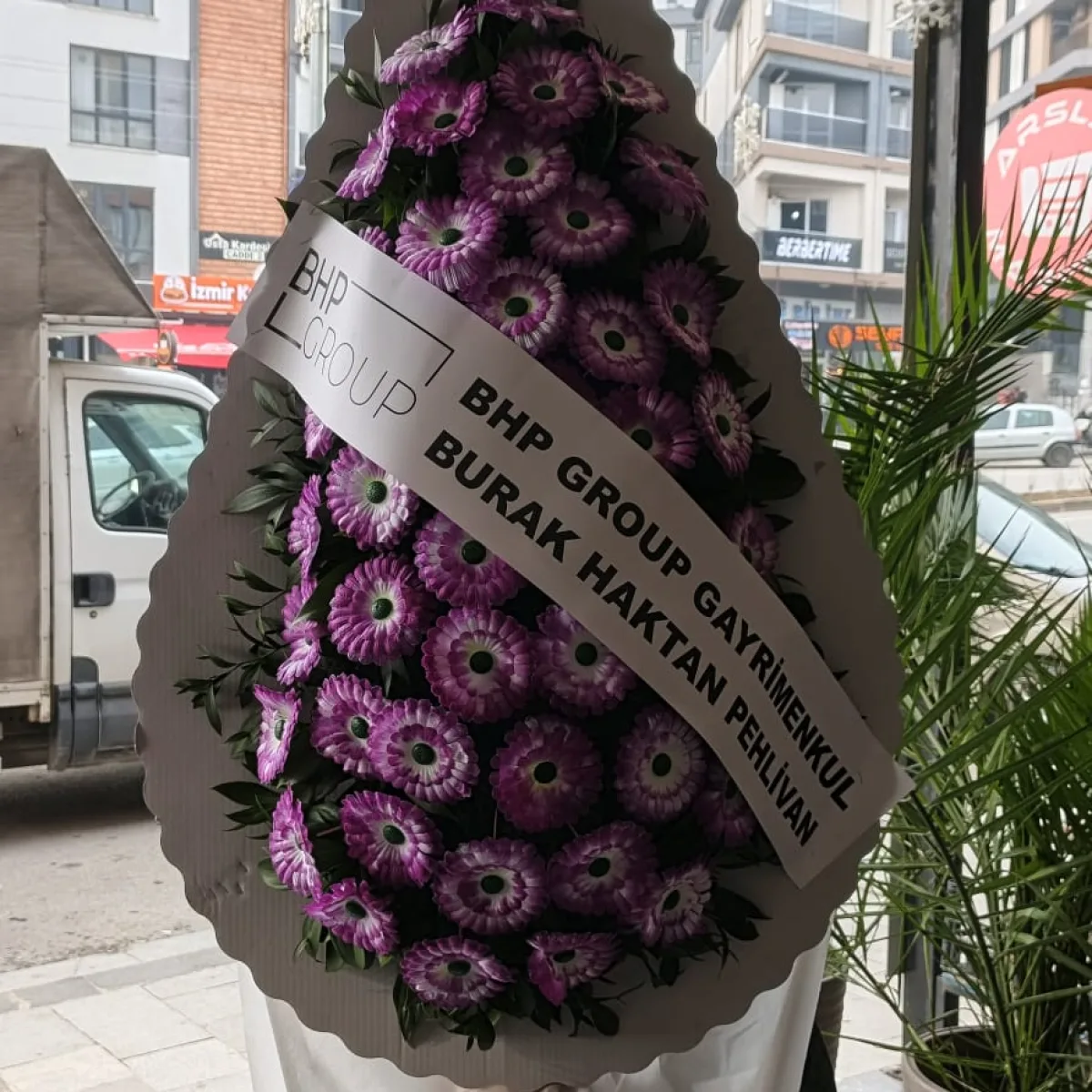 Mor Gerbera Premium Açılış Çelengi